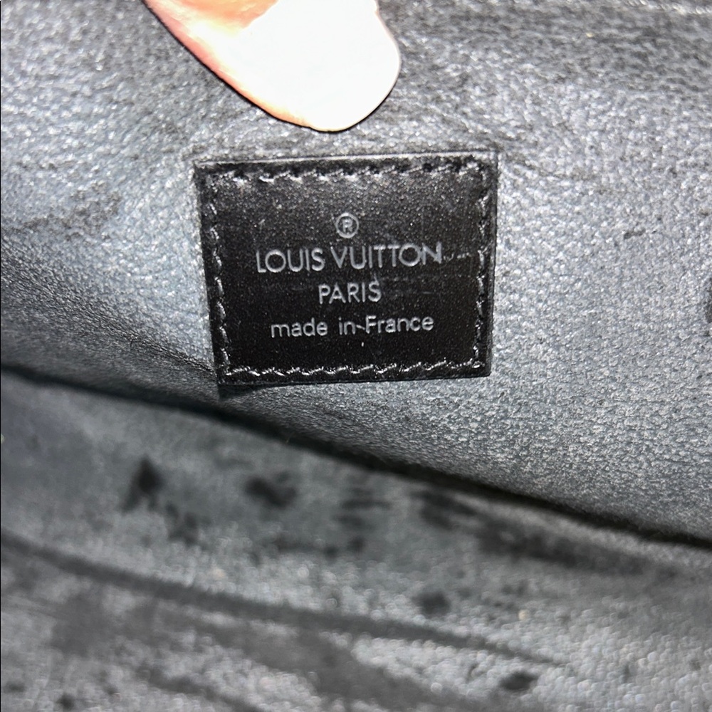 Louis Vuitton Black Leather Pouch with Gold Details - Picture 9 of 16
